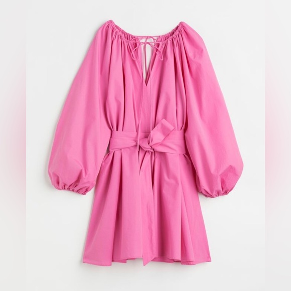H&M Dresses & Skirts - Pink Long Sleeve H&M “Tie Belt Dress”
